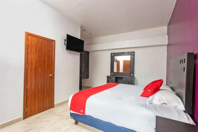 Oyo Hotel Emperadores Inn