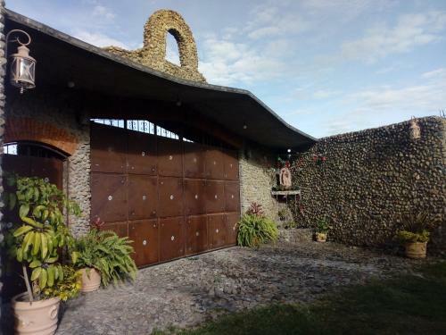 Albergue Finca La Virgen de Piedra