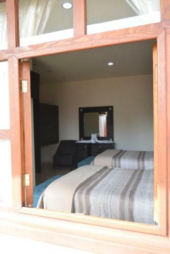 Hotel Emperadores Inn