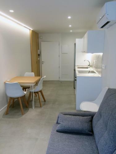 Apartamentos Angelito Playa Am�rica