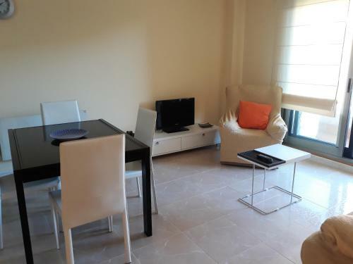 Apartamento Piso de 3 Dormitorios En Noalla (Sanxenxo)