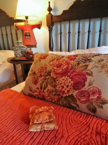 Villa Slow House Y La Caba�a de Miss Slower