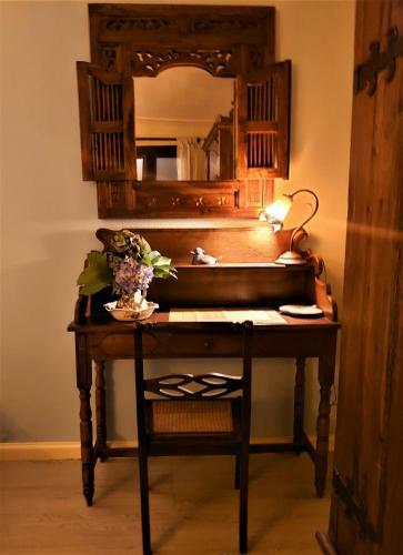 Villa Slow House Y La Caba�a de Miss Slower