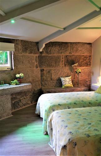 Villa Slow House Y La Caba�a de Miss Slower