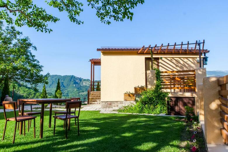 Hotel Dilivita Rest House