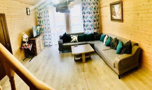 Hotel Cottage Chalet And Tours