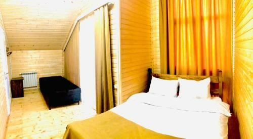 Hotel Cottage Chalet And Tours