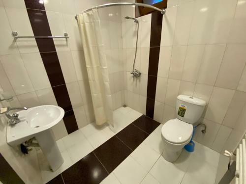 Hostal Ani Guest House