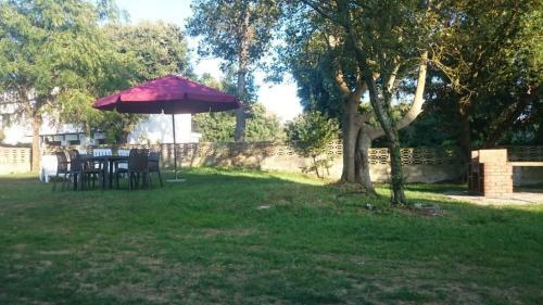 Casa Con Jard�n