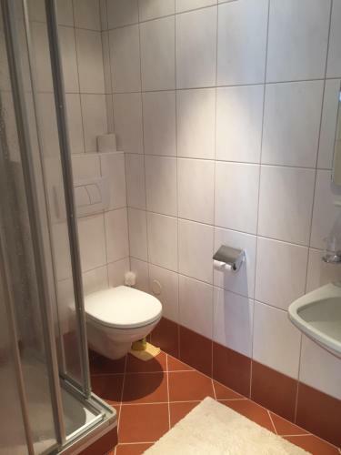 Hostal Pension Wieser "baschtlmai"