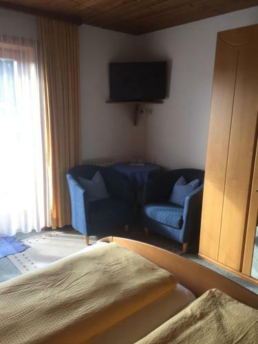 Hostal Pension Wieser "baschtlmai"