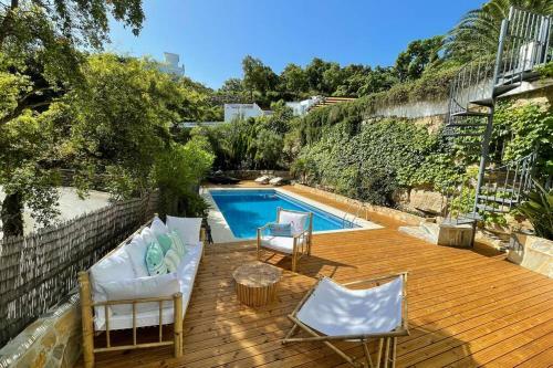 Villa Hideaway Hilltop View
