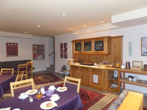 Hostal Pension Sonnenberg