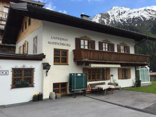 Hostal Pension Sonnenberg