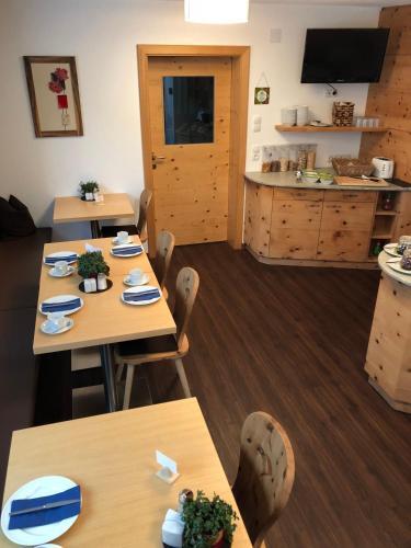 Hostal Arlenweg