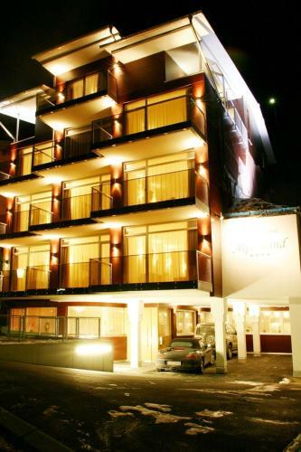 Hotel Alpenland