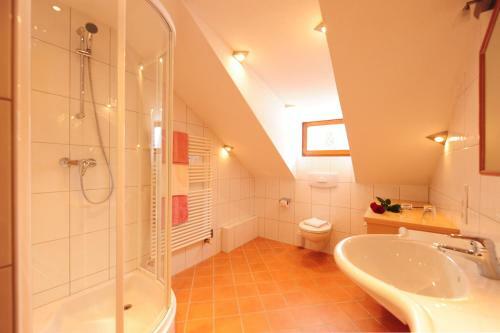 Bed & Breakfast Haus Enzian