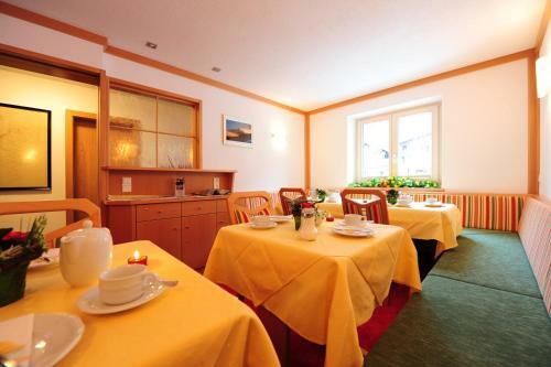 Bed & Breakfast Haus Enzian