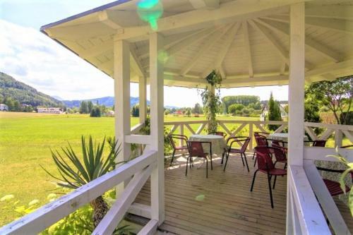 Hostal Pension Carinthia Klopeiner See