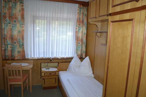Hostal Pension Hartmann