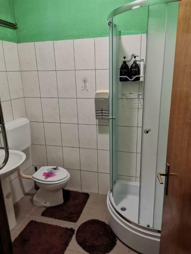 Apartman Nik-rom