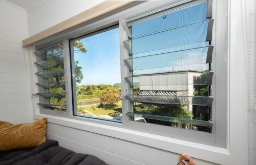 Beachfront Bliss / Broulee