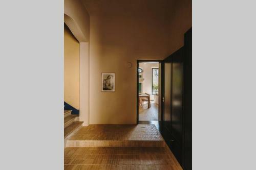 Villa F�brica Descals, Historic Building