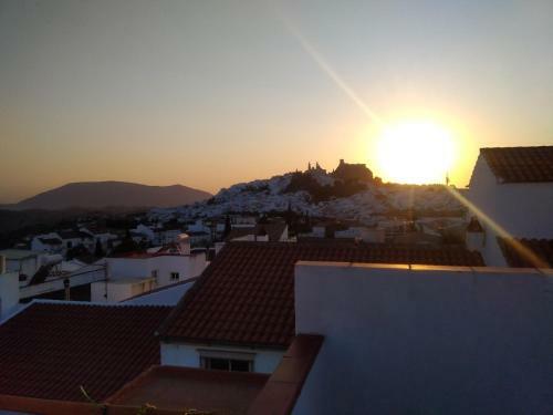 Apartamento Casa Con Garaje En Olvera
