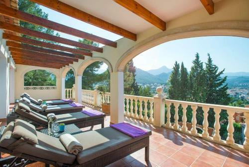 Villa Del Bosque