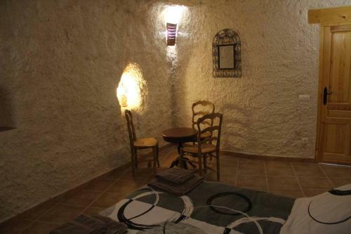 Cuevas Al Andalus - Alegria