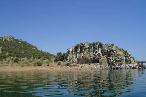 Casa En El Pantano De Orellana