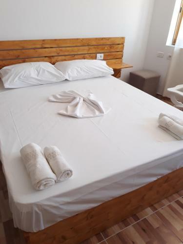 Hostal Beleris Rooms