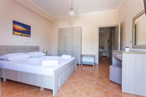 Hotel Toni Retzo Rooms