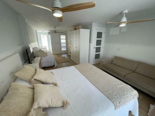 Chalet A Estrenar - Playa Oliva Nova. Piscina & Padel