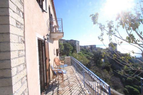 Villa Belvedere, Upper Qeparo