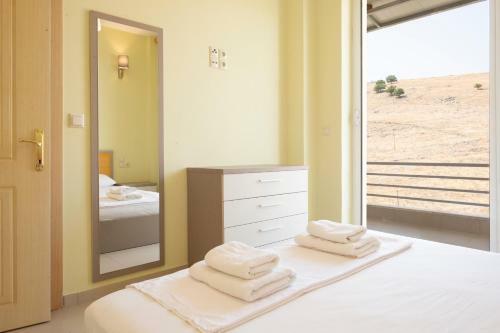 Llamana Apartment Himare