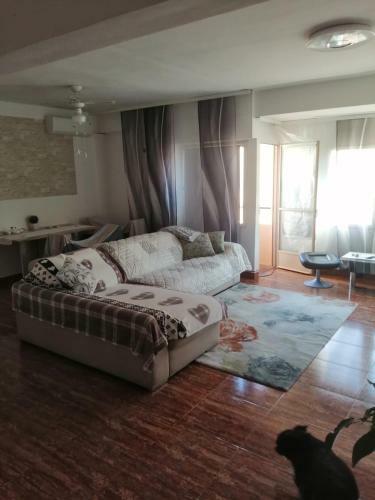 Apartamento Sch�ne Wohnung Mit Wifi Und Parkplatz Auf Der Stra�e