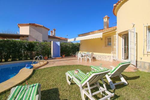 Villa Oliva Nova Ql