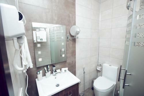 My Way Boulevard Hotel