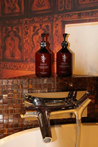 Bed & Breakfast Koto Garden Suites