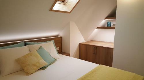 Apartamento Estudio Atico Con Altillo Ourense
