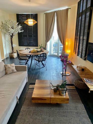 Apartamento Japanese Loft With Balconyview Citycenter