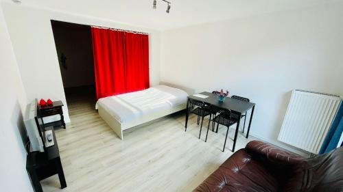 Luna Apartments