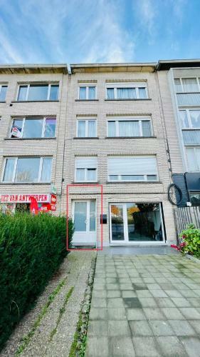 Luna Apartments