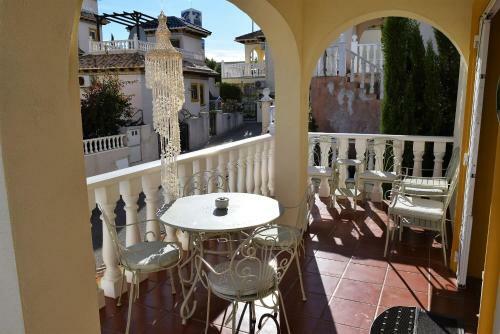 Upper Floor Apartment With Semi-private Pool