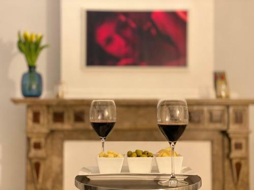 Romantic Apartment In Most Trendy Central Hotspot +breakfast