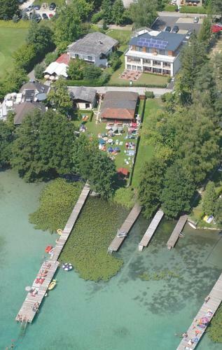 Hostal Wohlf�hlpension Kristan