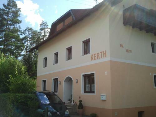 Apartamento Ferienwohnung Kerth