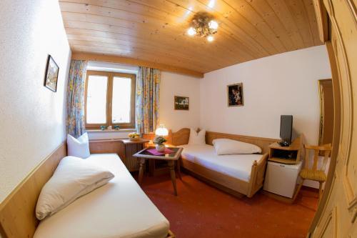 Hostal Landhaus Zauser