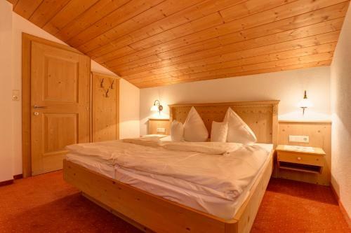Bed & Breakfast Hotel Garni Feuerstein